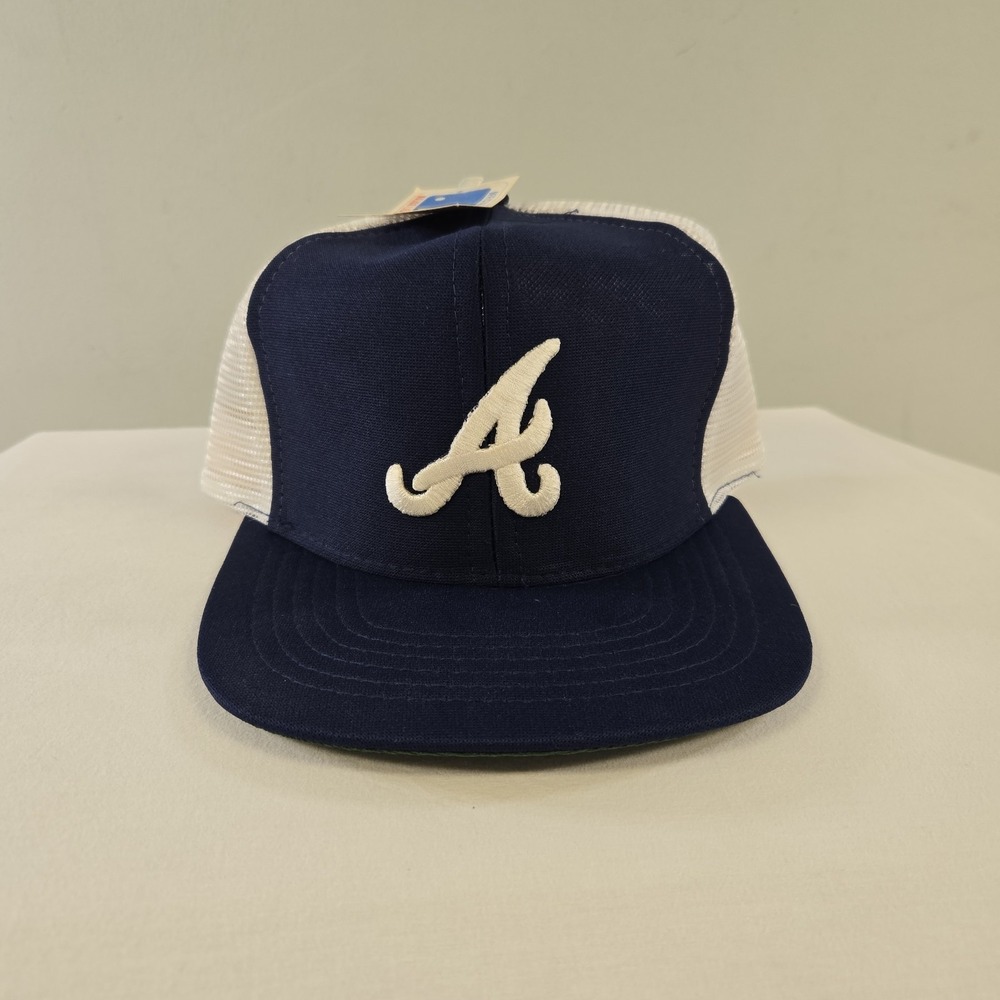 Vintage Atlanta Braves 90s Mesh Snapback Trucker Hat MLB Official License NWT